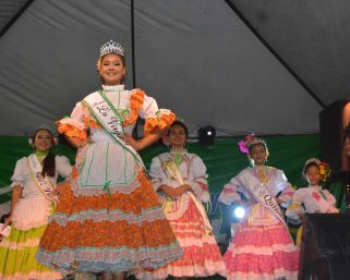La Virginia eligió su Reina Juvenil 2023