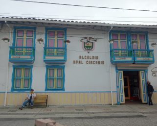 Alcaldesa desmintió proyecto de acuerdo que buscaba entregar vivienda a concejales de Circasia