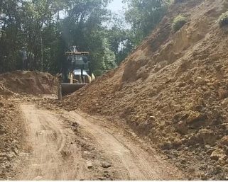 Un poco más de 6 kilómetros se intervendrán en el camino nacional por Smurfit Kappa