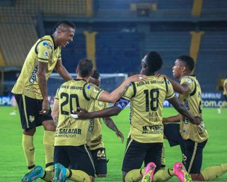 Tras golear 5-0 a Santa Fe, Águilas Doradas es líder de la Liga 2023-2