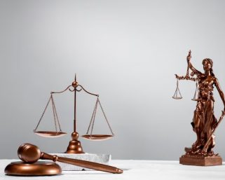 Reforma a la justicia será presentada ante el Congreso el próximo año