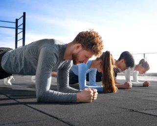 La actividad física mejora la capacidad cognitiva del cerebro, favoreciendo tanto el aprendizaje como la retención de información