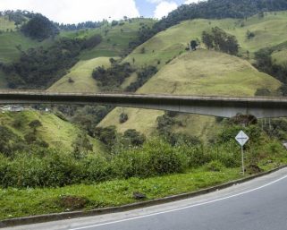 Para corregir lío en el presupuesto, Gobierno expidió el ‘decreto de yerro’: 13 billones de pesos para obras