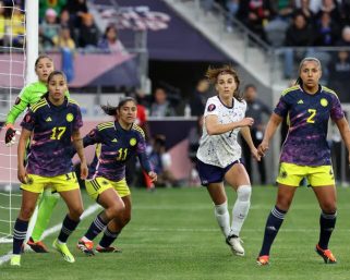Estados Unidos goleó 3-0 a Colombia y la eliminó de la Copa de Oro femenina
