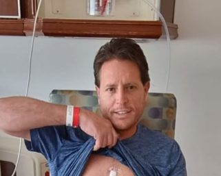 Operado de emergencia del corazón Juan Carlos Serrano, actor de ‘Padres e Hijos’