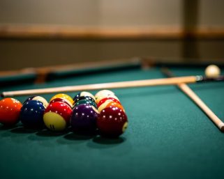 Joven de 25 años fue asesinado a tiros dentro de un billar en el centro de Armenia