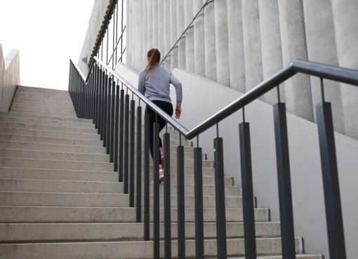 Según expertos, subir escaleras puede aumentar la esperanza de vida