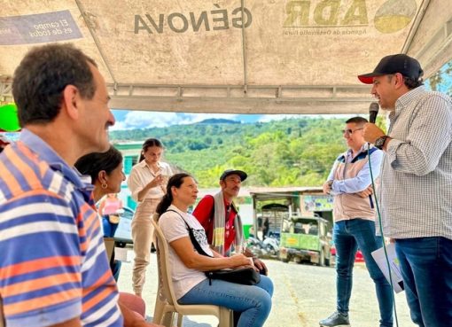 Entregan insumos a alianzas productivas en Génova para fortalecer la economía rural