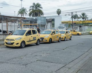 Empezó a regir nuevo pico y placa para taxistas en Armenia