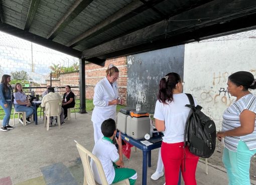 Jornada de salud en la urbanización Villa Esperanza de Armenia benefició a víctimas del conflicto armado