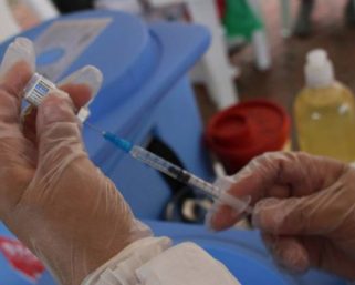 Intensifican vacunación y vigilancia en Quindío ante nuevos casos de fiebre amarilla en Colombia