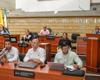 Concejo de Armenia debatió gestión de las TIC: avances en aulas digitales, pero persisten retos en infraestructura tecnológica
