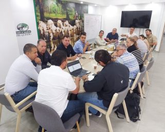 Quindío: proyectan alianzas estratégicas y mejoras en acopio, comercialización y genética ganadera