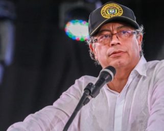 Gobierno Petro comprará aviones suecos Saab Gripen para reemplazar la flota de Kfir