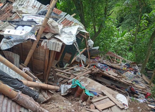 Tres casas se desplomaron en el barrio Buenos Aires Plano de Armenia: no hubo heridos
