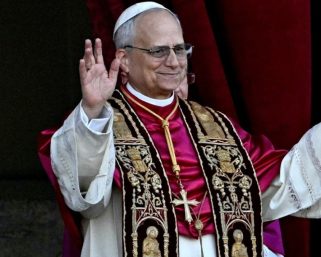 ¡Habemus Papam! Robert Prevost, elegido nuevo jerarca de la Iglesia Católica