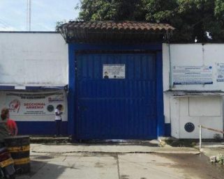 Lanzan bomba molotov contra la cárcel San Bernardo de Armenia