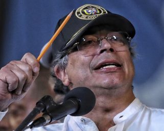 Petro derogará el ‘decretazo’, pero anuncia papeleta en las próximas elecciones para convocar asamblea constituyente