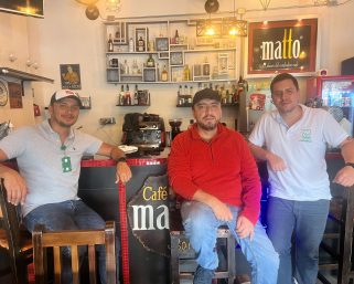 Armenia proyecta clúster y estrategias digitales para fortalecer tiendas de cafés especiales