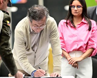 Petro sancionó Ley de salud mental