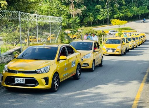Día sin carro y sin moto en Armenia: se levanta pico y placa para taxis en la ciudad