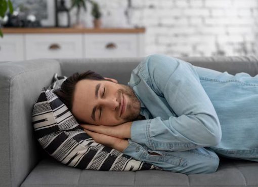 Un estudio indica que dormir la siesta en exceso incrementa el riesgo de muerte