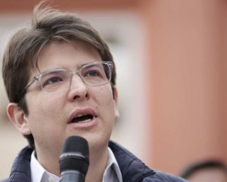 Miguel Uribe Turbay continúa en cuidados intensivos y en estado crítico, según nuevo parte médico