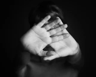 Denuncian presunto abuso contra niño de 7 años en clínica de salud mental en Armenia