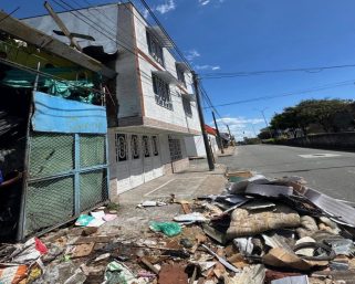 En Armenia refuerzan llamado a propietarios de chatarrerías para prevenir incendios durante temporada seca