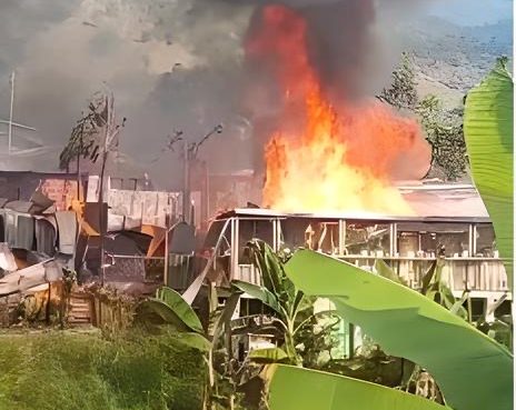 Incendio consumió 30 viviendas subnormales en Quebradanegra, Calarcá