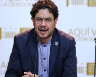 Senador Iván Cepeda oficializó su precandidatura presidencial por el Pacto Histórico