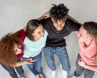 Continúa en Armenia la Semana de la Juventud con actividades enfocadas en liderazgo y salud mental