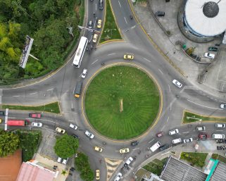 Por obra del intercambiador vial, desde mañana habrá cierres parciales entre las glorietas de Bomberos y Bolo Club en Armenia