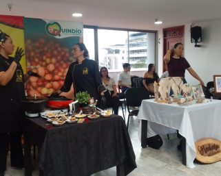 Quindío lanza programa de economía popular para fortalecer 900 emprendimientos formales e informales