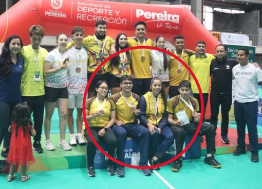 Bádminton quindiano brilla con dos bronces en torneo internacional Perla del Otún