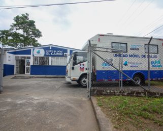 Unidad Móvil de Salud ofrece servicios médicos gratuitos en el corregimiento El Caimo de Armenia