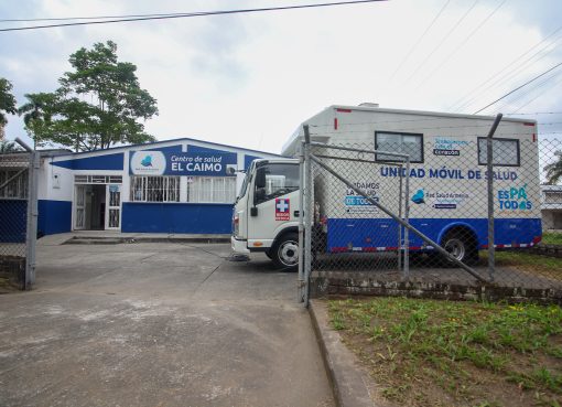 Unidad Móvil de Salud ofrece servicios médicos gratuitos en el corregimiento El Caimo de Armenia