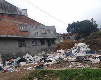 Alarma por acumulación de basuras en Quimbaya: la mala gestión de residuos pone en riesgo la salud pública