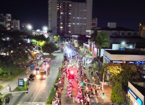 Armenia despierta: Este viernes el comercio se toma la noche con descuentos y cultura