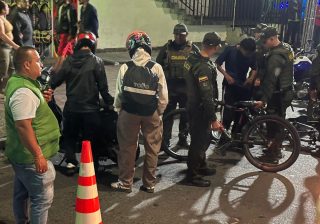 Refuerzan seguridad en el norte de Armenia: operativos dejan un establecimiento sellado y 10 motos inmovilizadas