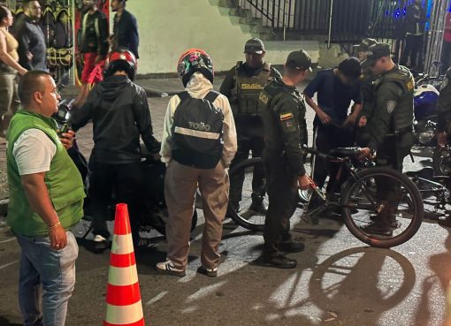 Refuerzan seguridad en el norte de Armenia: operativos dejan un establecimiento sellado y 10 motos inmovilizadas