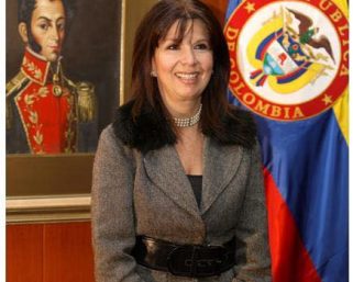 Adiós a María Victoria Calle: La jurista que protegió los límites del poder en Colombia