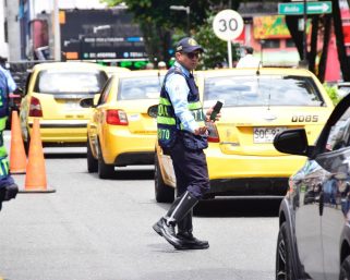 Pilas: Hoy 31 de diciembre hay restricción de pico y placa para particulares y moto, no para taxis
