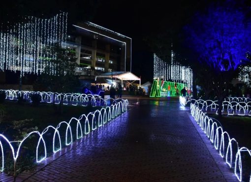 ARMENIA LE DA LA BIENVENIDA A LA NAVIDAD