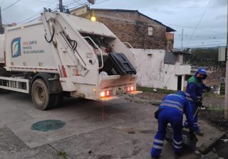 Refuerzan servicio de aseo durante las festividades decembrinas en Quimbaya y Circasia