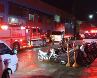 Emergencia en el sur de Armenia: Incendio en fábrica de frituras deja cinco personas afectadas