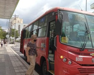 Armenia define tarifas de transporte para 2026: bus urbano sube a $3.200 y carrera mínima de taxi a $6.600