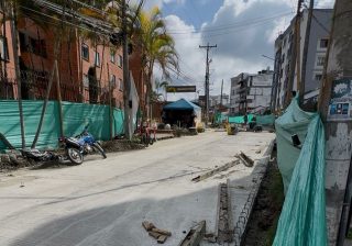 Finaliza primer tramo de modernización en La Nueva Cecilia y habilita fase de pavimentación