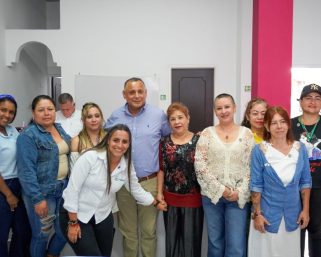 El rostro femenino de Armenia: 16 sectores se unen en el nuevo Consejo Comunitario de Mujeres