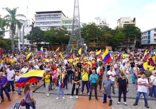 Armenia se sumó a la jornada nacional en defensa de la soberanía y respaldo al Gobierno